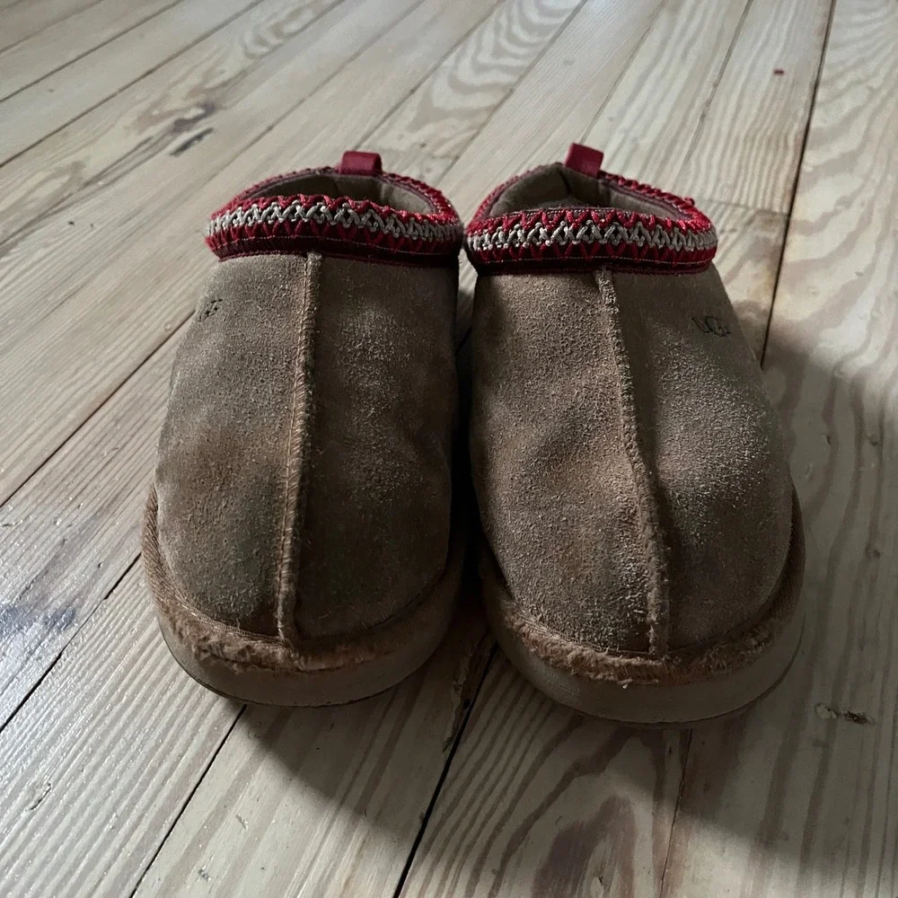 UGG Tasman Slipper Kids Size 4 Chestnut Suede Red Braid Slip On 113776K winter